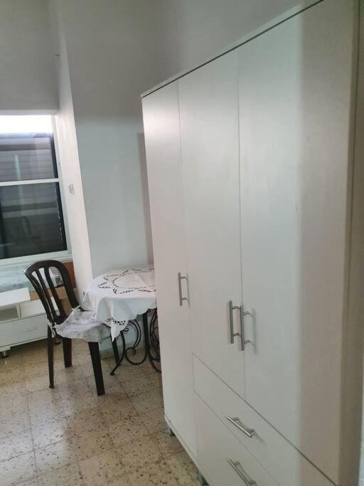 2 Bedroom Apartment In Batiya Makov Shared Rooms Rechovot エクステリア 写真